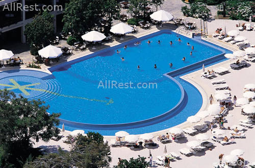 Hillside Beach Club 13